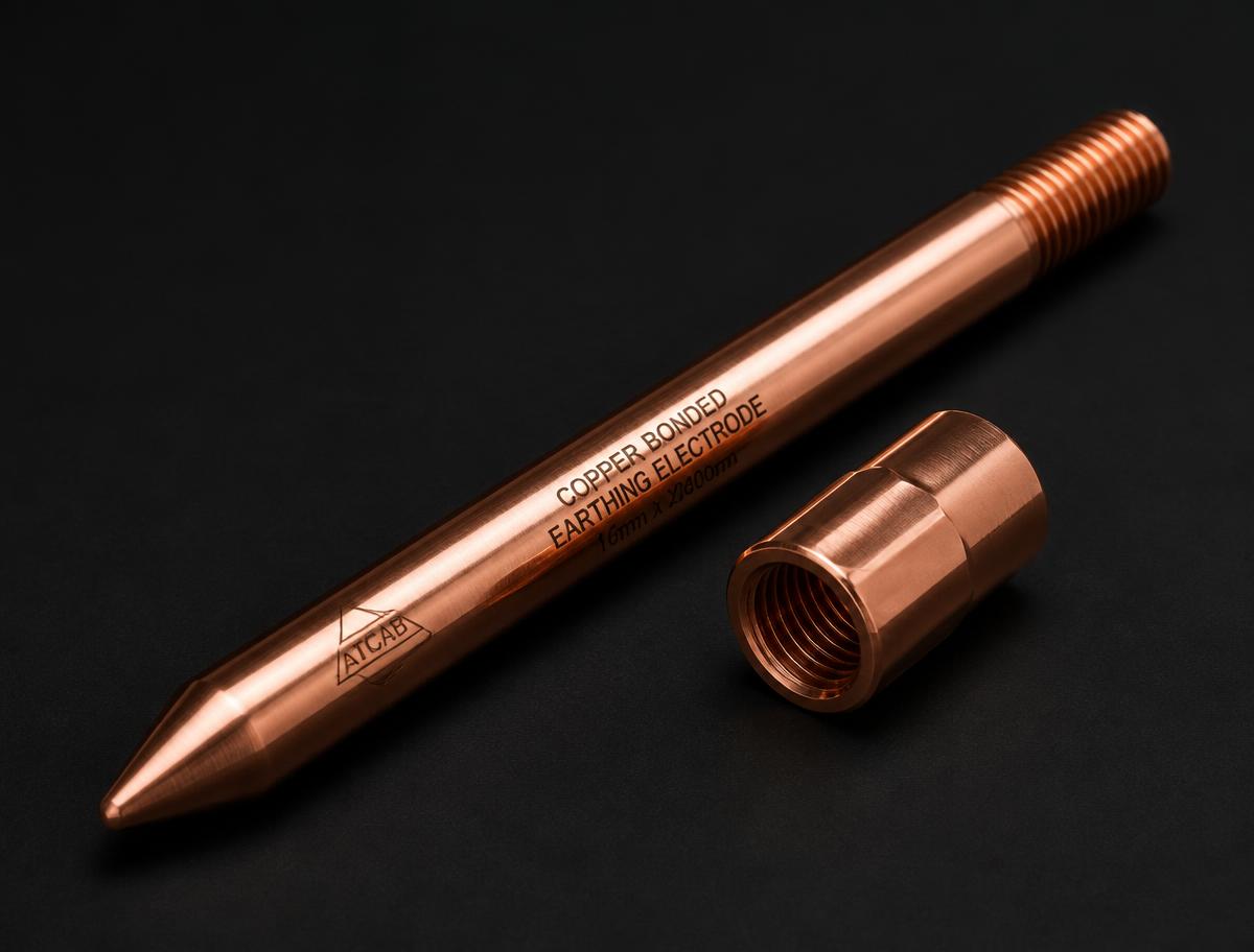 Copper bonded earthing electrode with threaded coupler